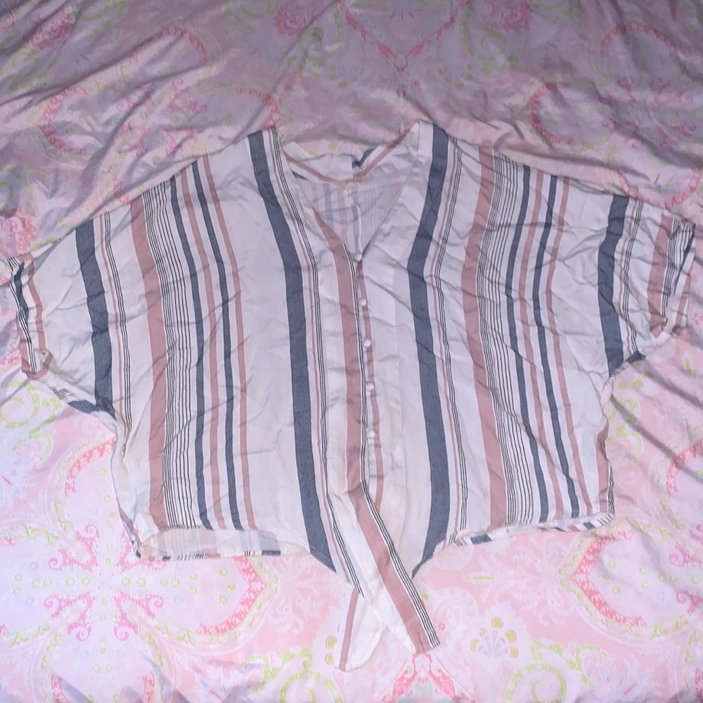 Sim & Sam  small short sleeve striped blouse.